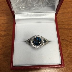 Meet your Posher, Hollywood Hills Boutique